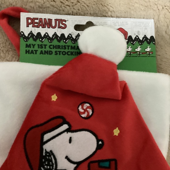 New Peanuts Snoopy My First Christmas Hat and Stocking Set - Picture 3 of 7